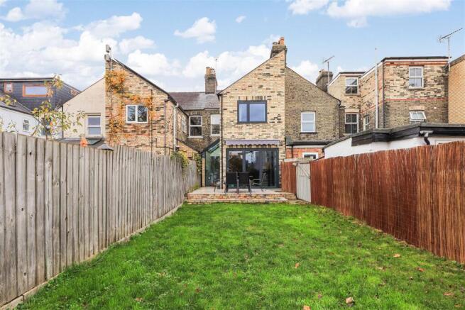 3 bed property, in Cavendish Road, £725,000
