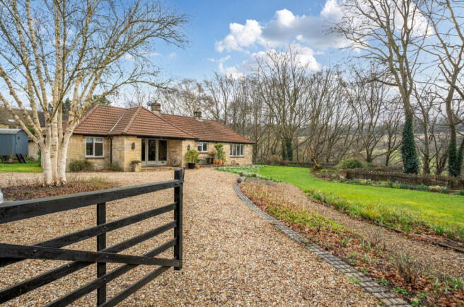 4 bed property, in Combe Hay, £1,500,000