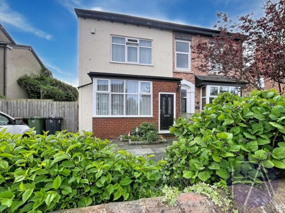 4 bed property, in Kent Road, £315,000