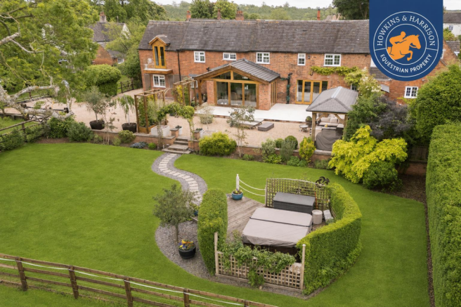 3 bed property, in Wibtoft, £925,000