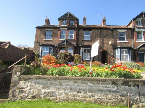 2 bed property, in The Terrace, £275,000