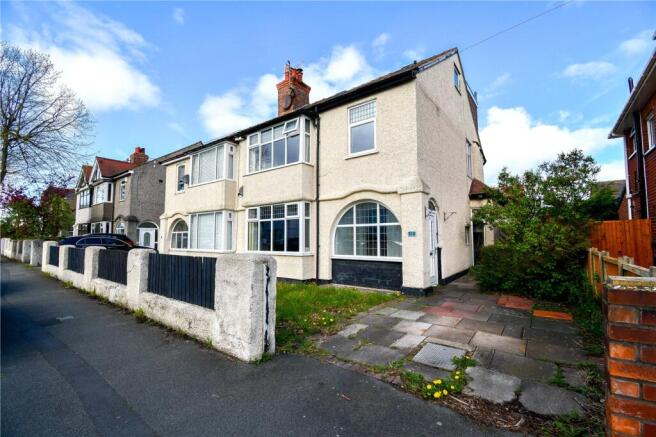 4 bed property, in Cleveley Road, £475,000