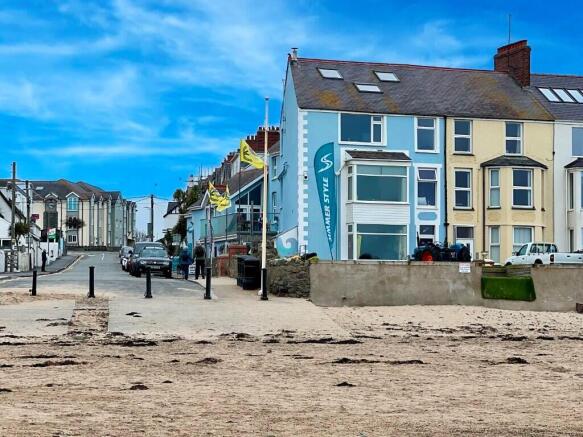 3 bed property, in Apartment 2, £315,000