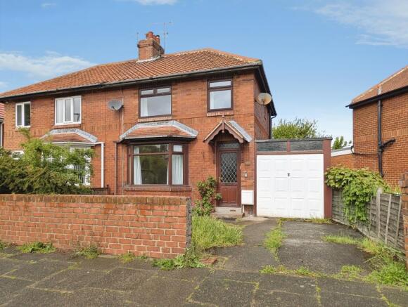 3 bed property, in Marsden Road, £230,000