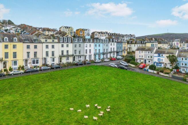 7 bed property, in Montpelier Terrace, £375,000
