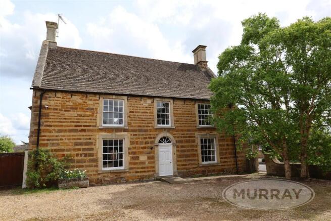 5 bed property, in Uppingham Road, £750,000