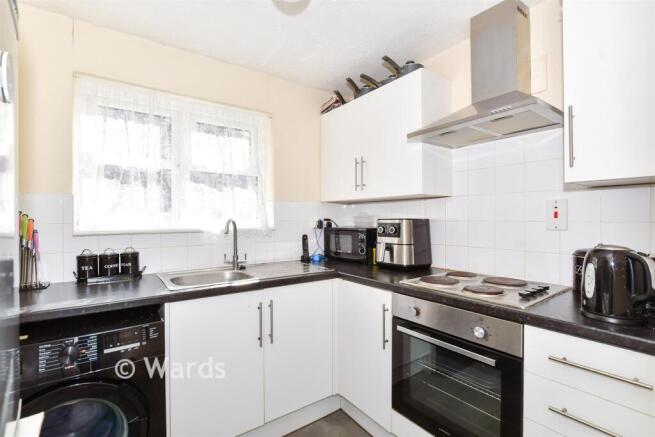 1 bed property, in May Street, £130,000