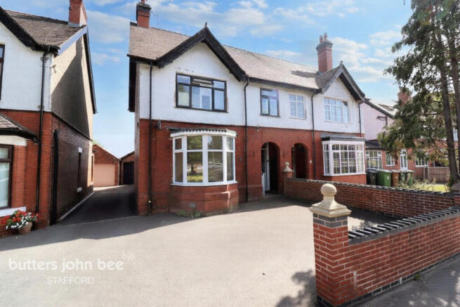 5 bed property, in Rising Brook, £365,000