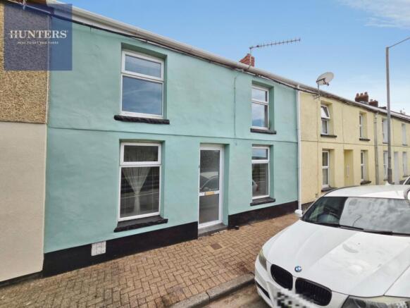 2 bed property, in Rowland Terrace, £95,000