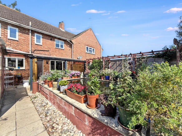 3 bed property, in 34 Virginia Drive, £169,000