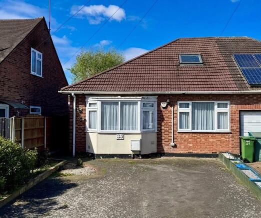 4 bed property, in King Georges Road, £450,000