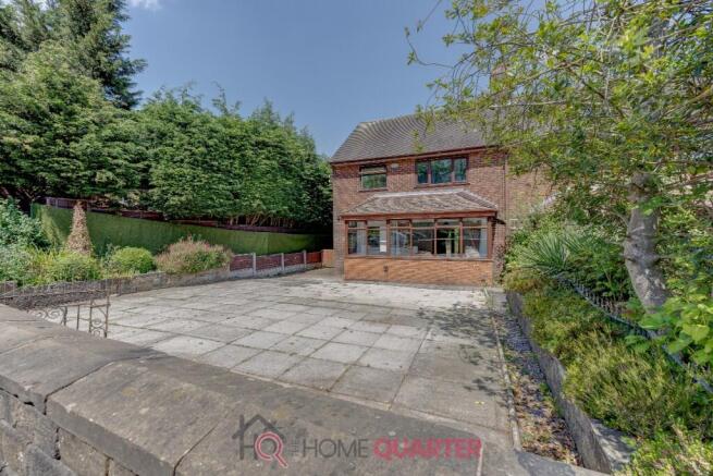 3 bed property, in Orrell Road, £230,000