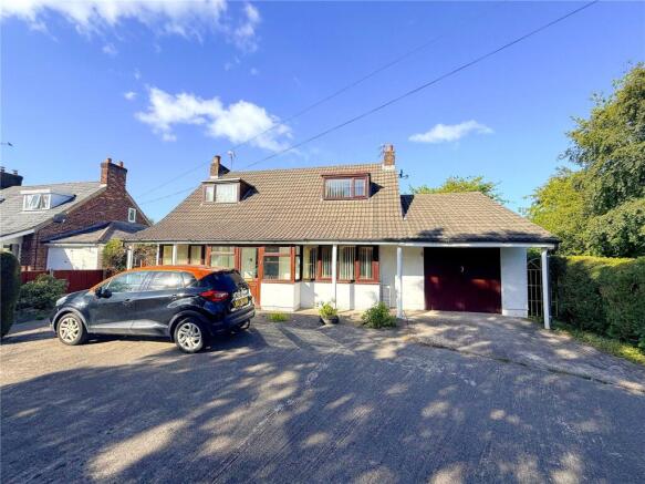 3 bed property, in Brookhurst Avenue, £400,000