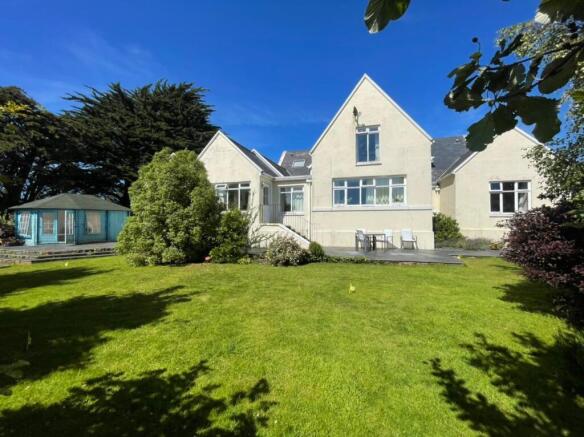 4 bed property, in Dhoor School House, £875,000