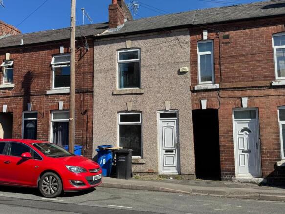 3 bed property, in Hardwick Street, £100,000