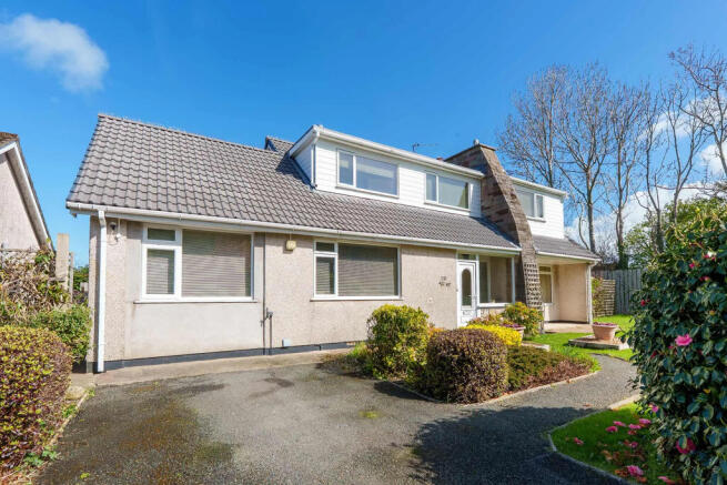 4 bed property, in Ashley House, £519,950