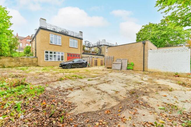 Land, in Hillside Road, £180,000