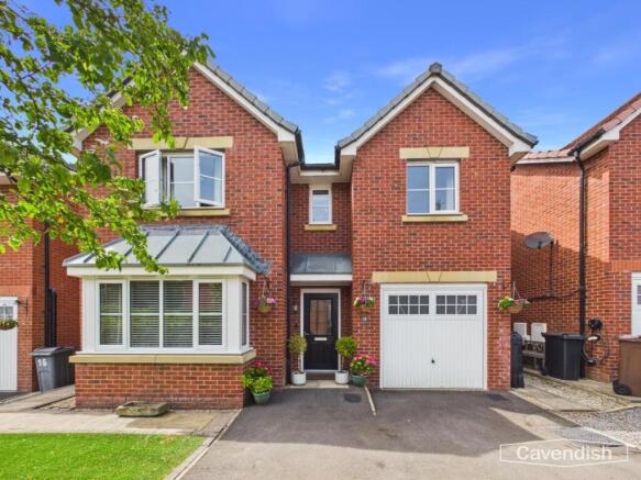 4 bed property, in Ffordd Tywod, £425,000