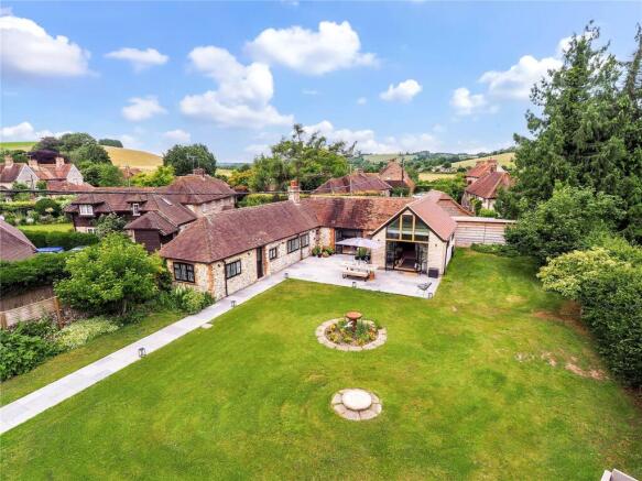 3 bed property, in Foxhall, £1,175,000