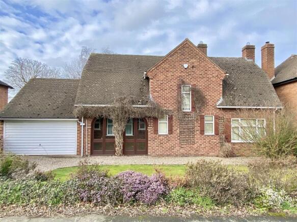 4 bed property, in 56 Grange Road, £635,000