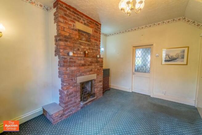 2 bed property, in Worrall Street, £110,000