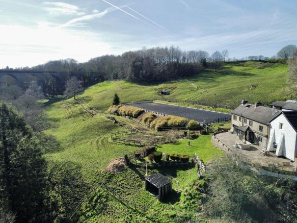 4 bed property, in Watermeetings Lane, £1,100,000