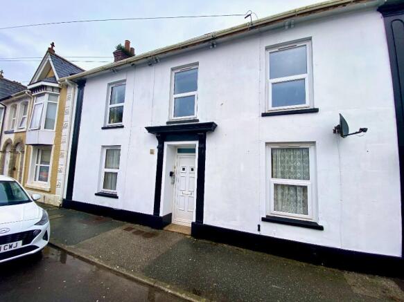 4 bed property, in Basset Street, £295,000