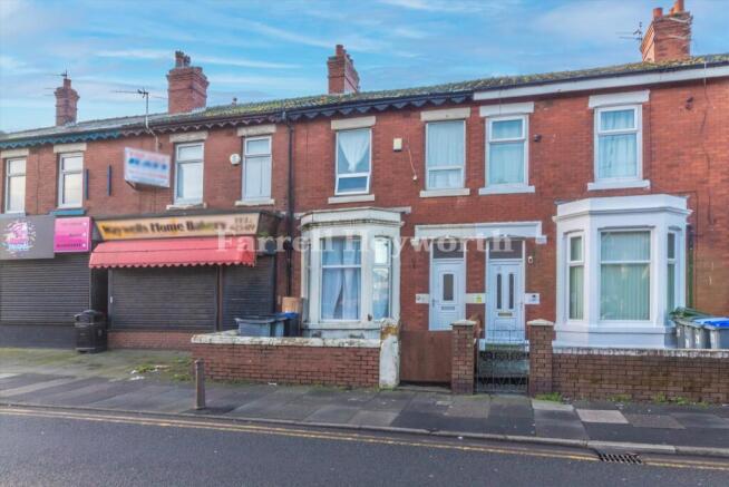 4 bed property, in Grasmere Road, £109,950
