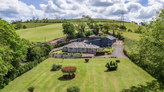3 bed property, in Totnes Road, £875,000