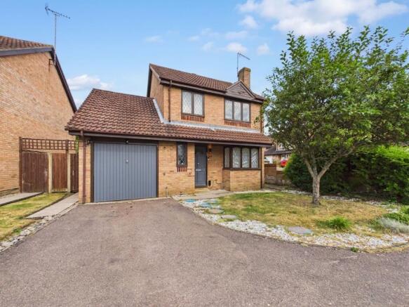 3 bed property, in The Campions, £600,000