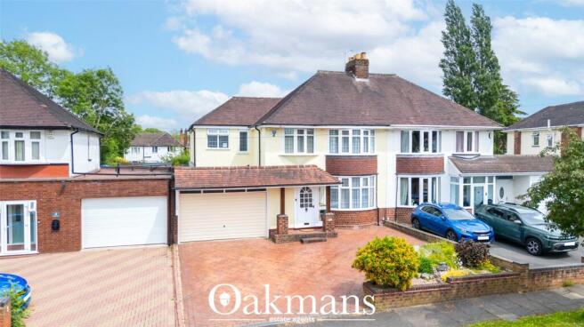 4 bed property, in Kingsdown Road, £475,000