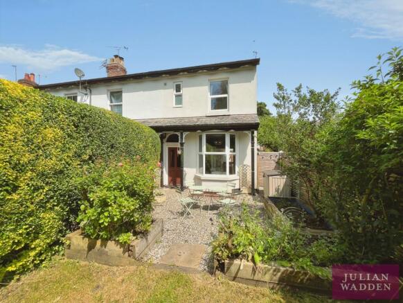 4 bed property, in Lidgate Grove, £650,000