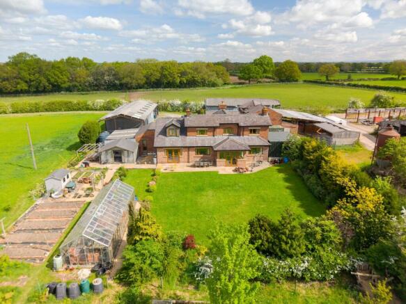 4 bed property, in Booth Lane, £750,000