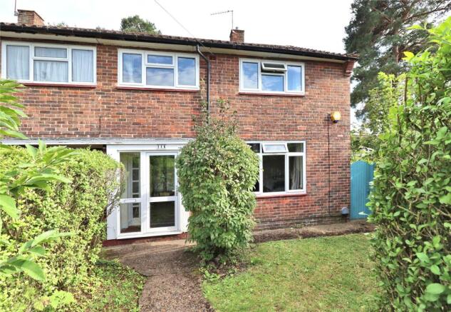 3 bed property, in Woking, £375,000