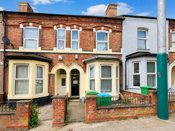 4 bed property, in Noel Street, £170,000