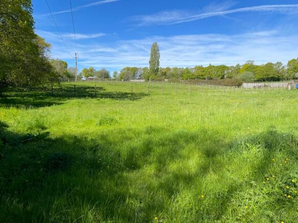 Studio, in Ingoldfield Lane, £350,000