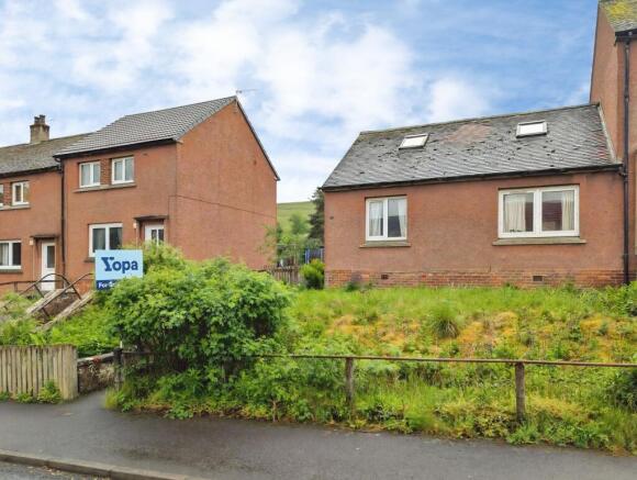 1 bed property, in Coronation Drive, £50,000
