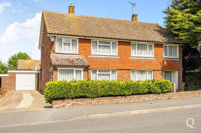 3 bed property, in School Lane, £325,000