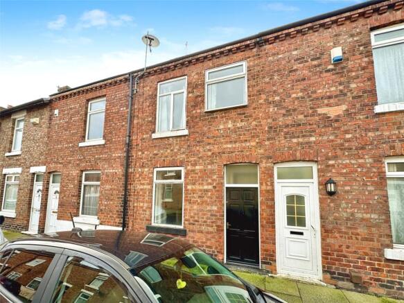 3 bed property, in Brighton Road, £79,950
