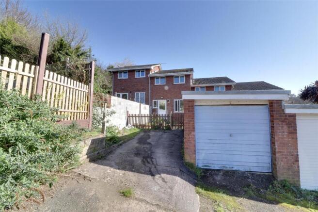 3 bed property, in Hillington, £167,500