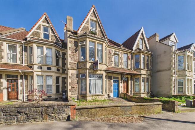 8 bed property, in Gloucester Road, £550,000