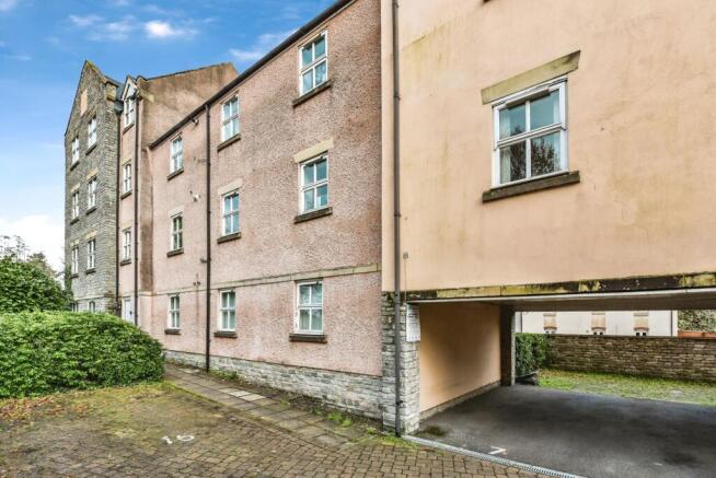 2 bed property, in Sheldon Mill, £169,950