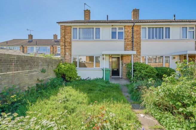 3 bed property, in Christchurch Way, £575,000