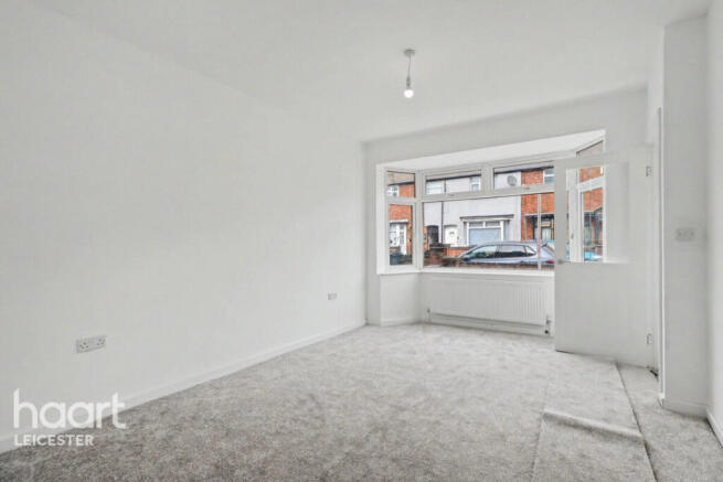 2 bed property, in Prestwold Road, £225,000