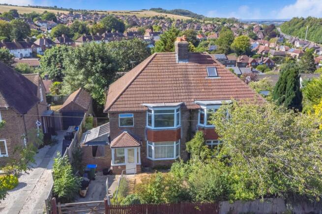 3 bed property, in South Way, £625,000