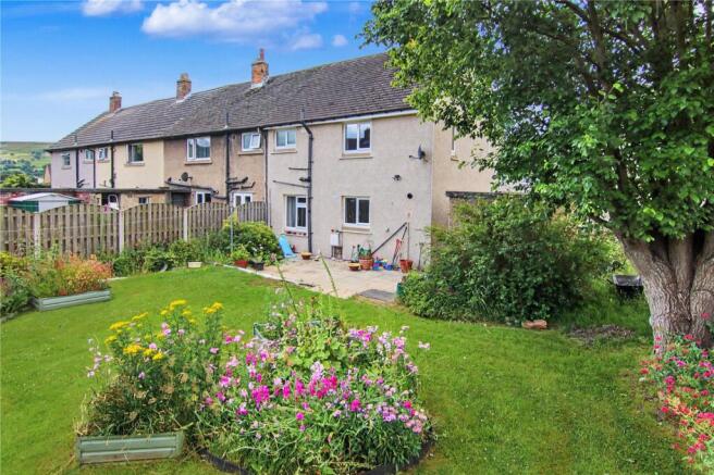 3 bed property, in Wheatlands Avenue, £237,500