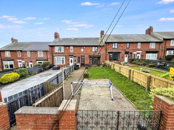 3 bed property, in Office Street, £99,995