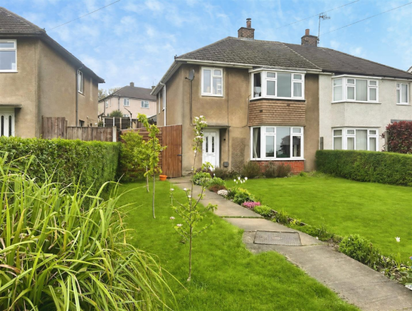 3 bed property, in Madin Drive, £170,000