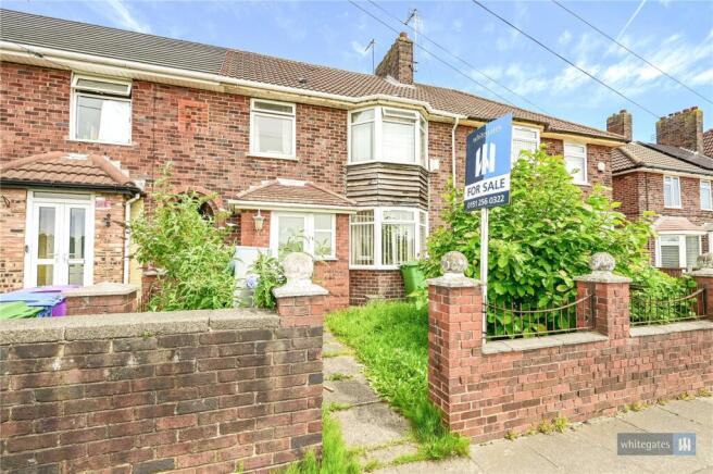 4 bed property, in Scargreen Avenue, £130,000