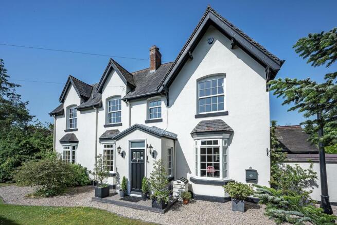 4 bed property, in Stratford Road, £1,150,000